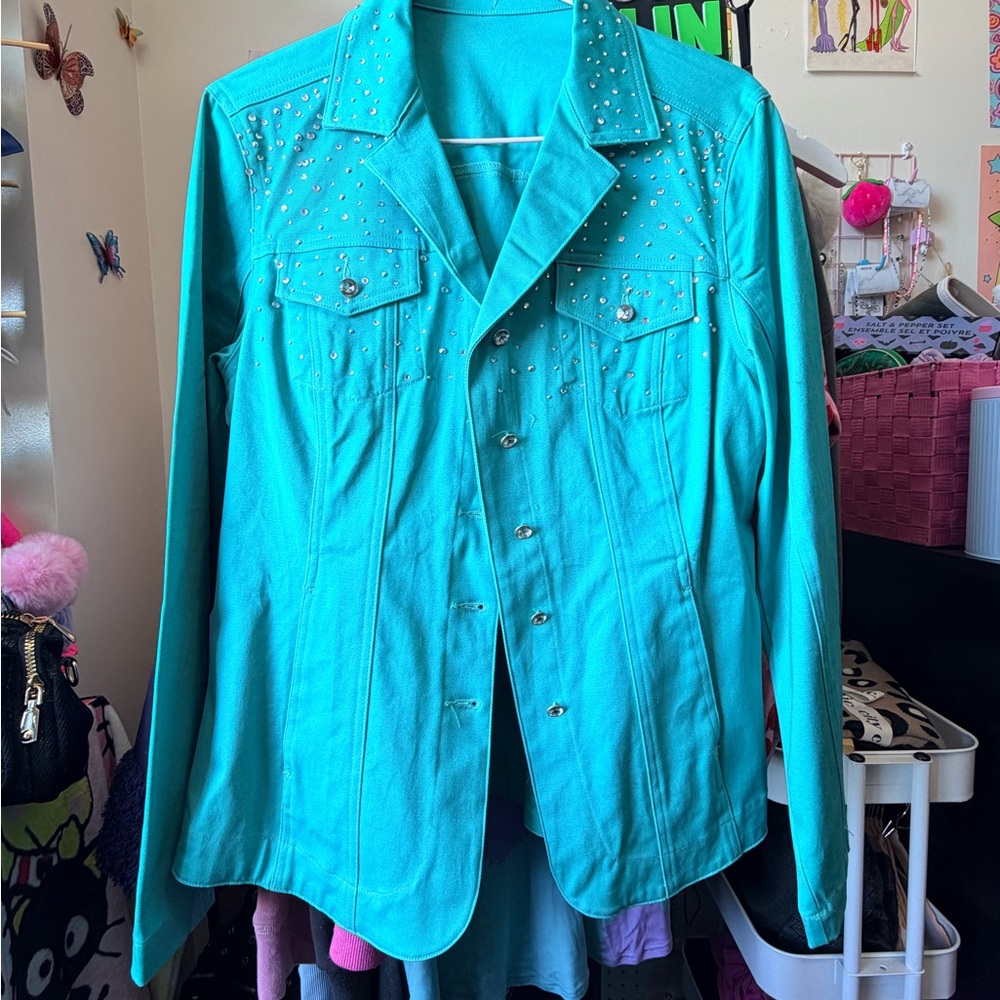 Studded Turquoise Button-Up Shirt - 98% Cotton